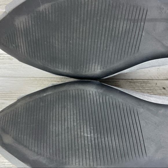 Vionic Gray Suede Pointed Toe Ballet Flats 8 Comfort Shoes - Picture 9 of 10